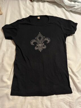 Ladies Fitted Fleur-de-lis T-Shirt - Size L